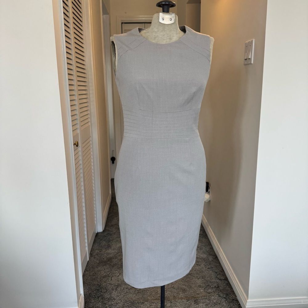 Jones NY Classic Gray Sheath Dress - Elegant Office Dress